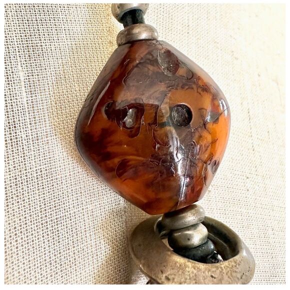 Brown and silver pendant necklace on cord - Picture 5 of 8